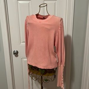 NWT! Super cute Free People long sleeve shirt